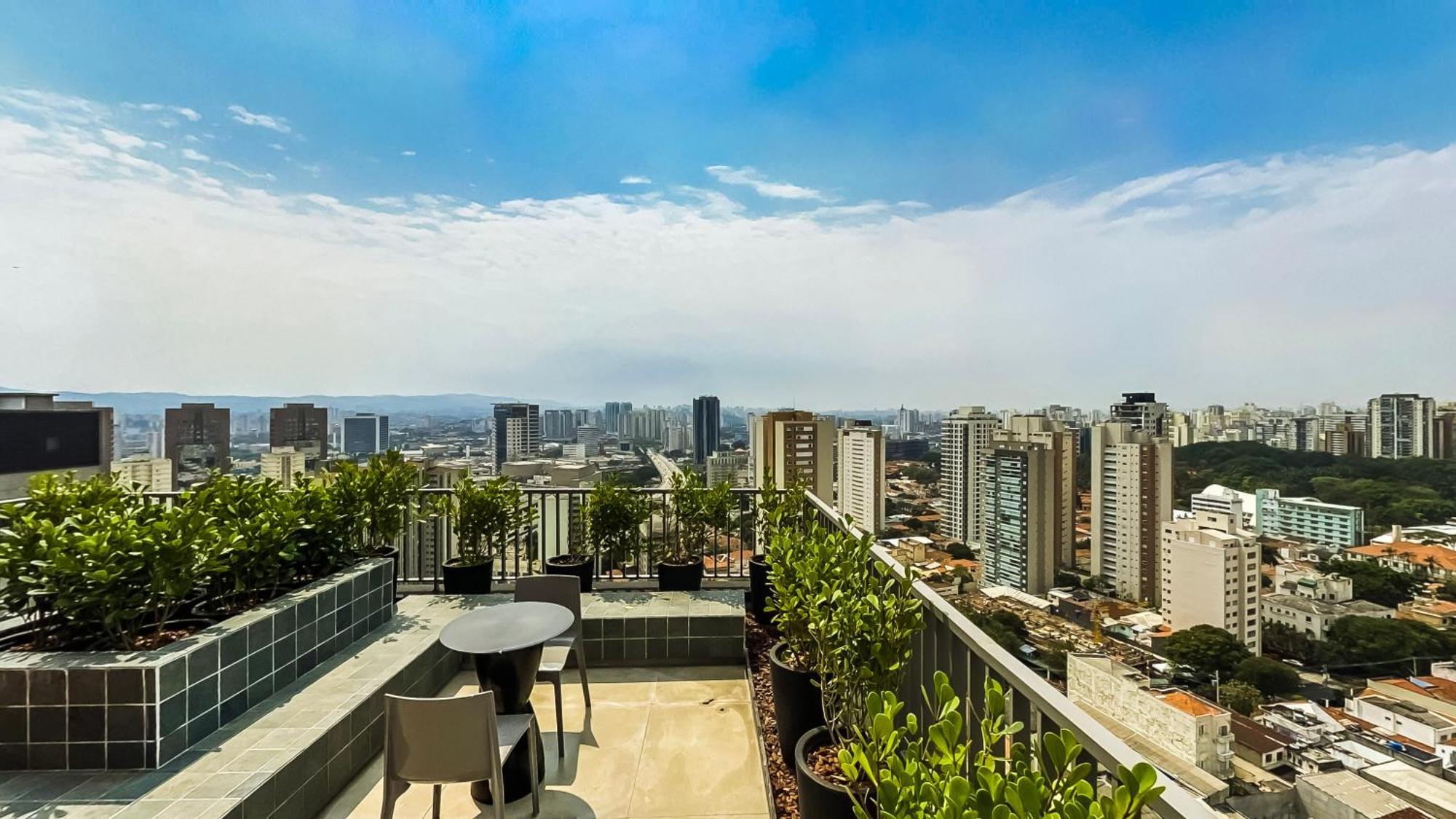 360 Suítes VN Turiassú São Paulo Exterior foto